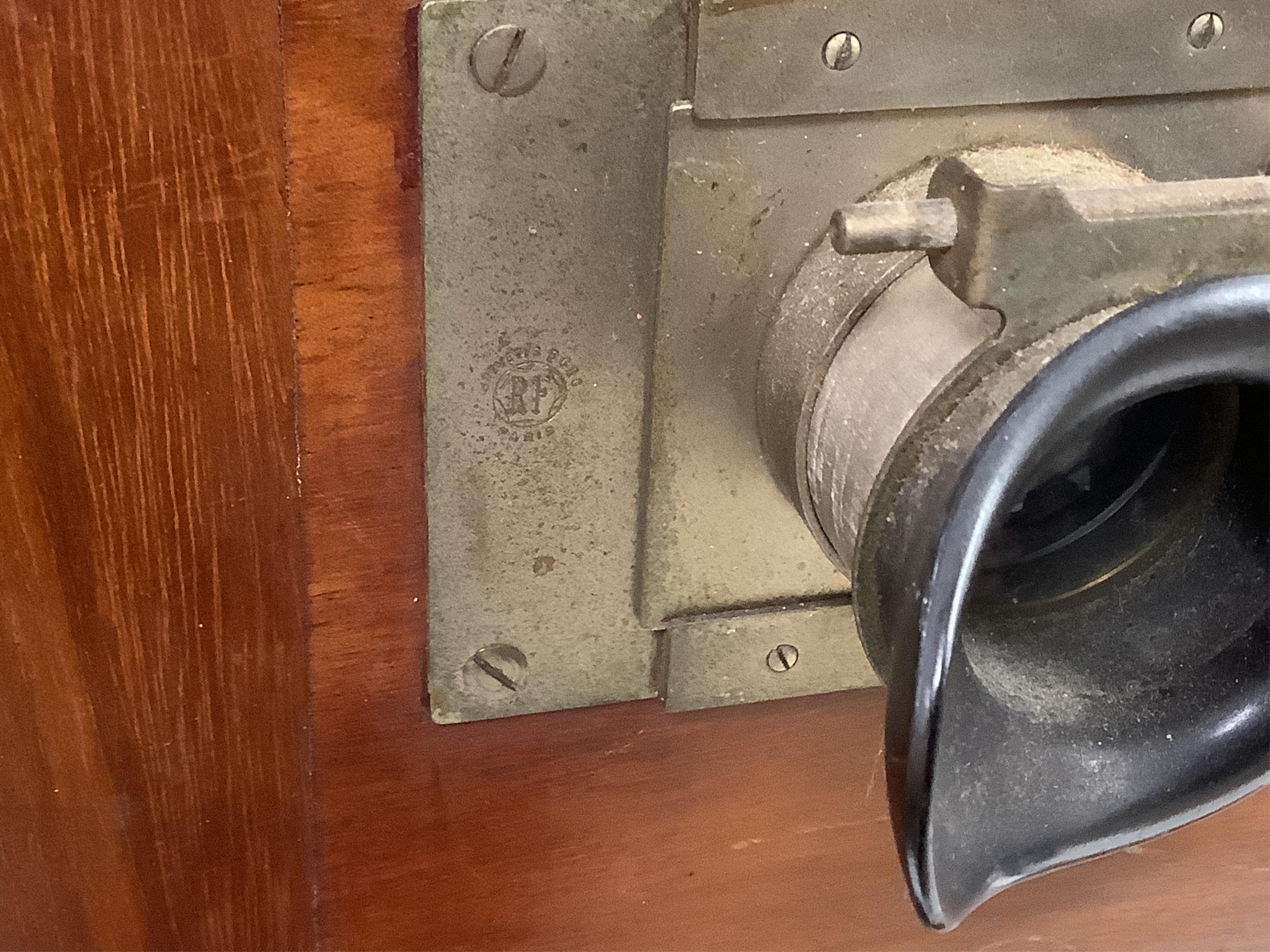 A late 19th century French mahogany Taxiphote stereoscopic table top viewer, 51cm high, 33cm wide